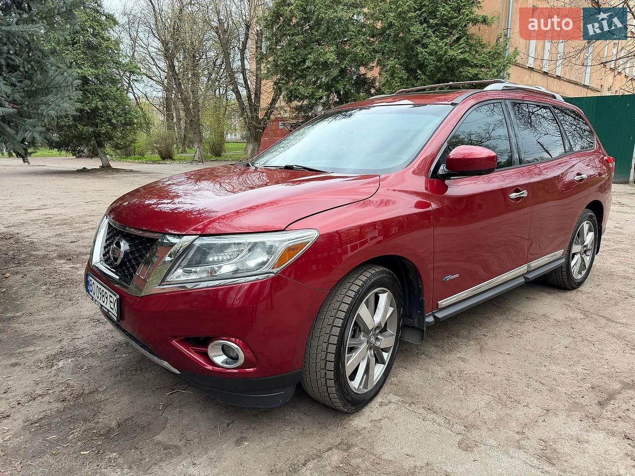 2014 Nissan Pathfinder - фото 1