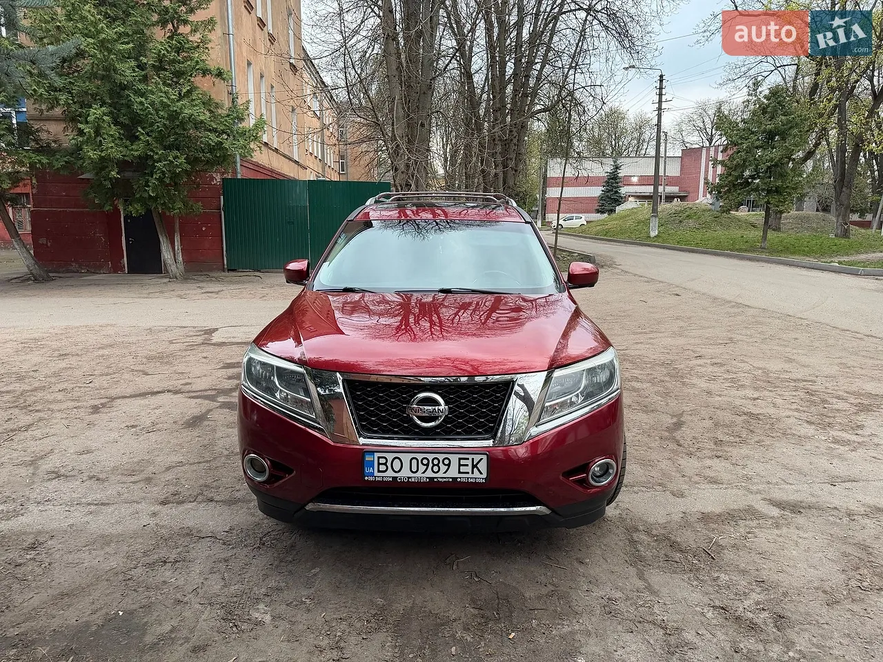 2014 Nissan Pathfinder - мініатюра 2