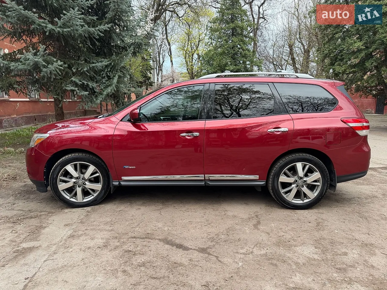 2014 Nissan Pathfinder - мініатюра 3
