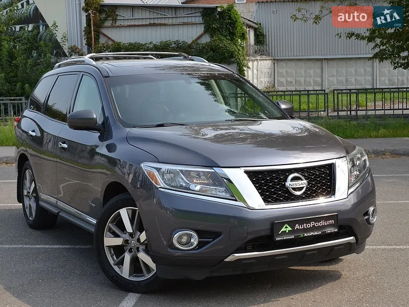 Nissan Pathfinder 2014