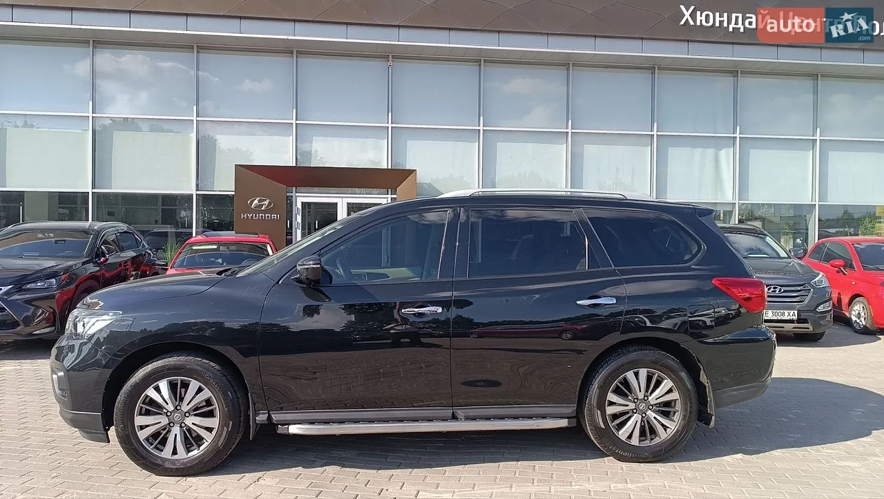 2017 Nissan Pathfinder - мініатюра 5