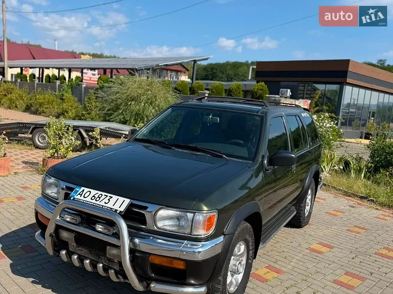 Nissan Pathfinder 1998