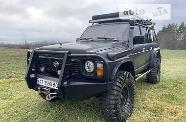 Nissan Patrol  1991