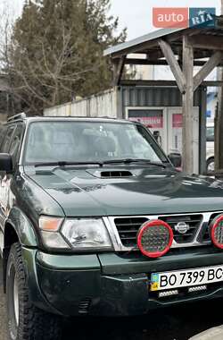 Nissan Patrol  2001