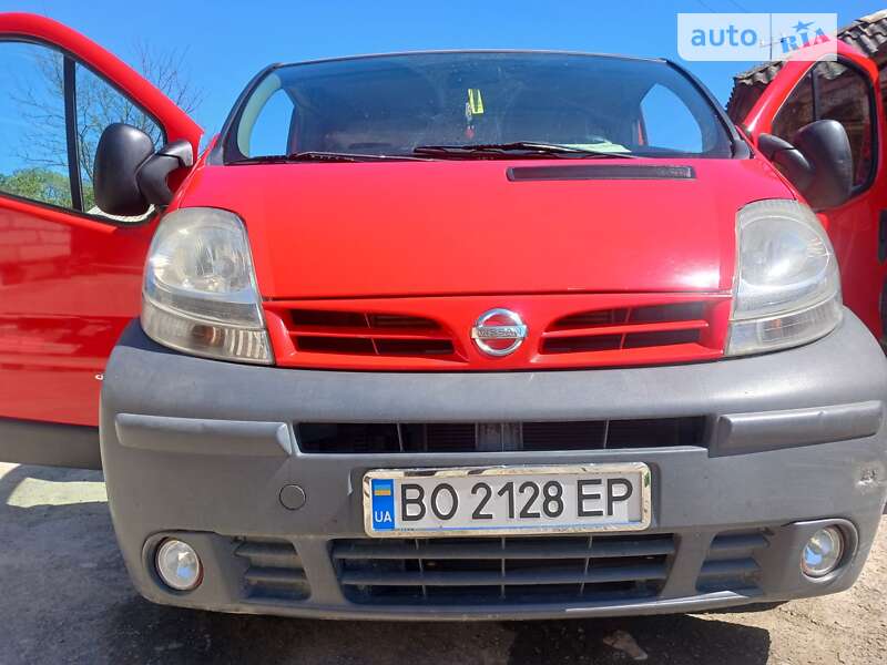 Минивэн Nissan Primastar