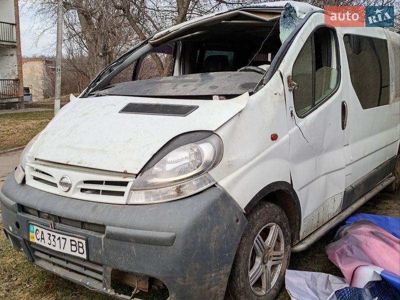 Хетчбек Nissan Primastar