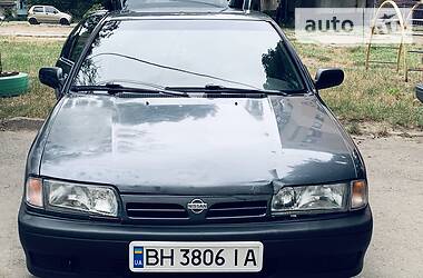 Nissan Primera  1994