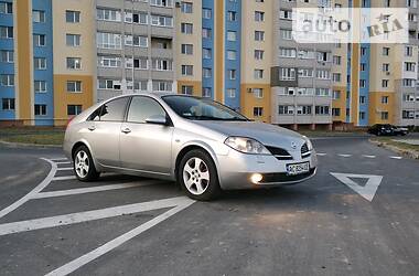 Nissan Primera  2004