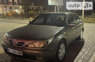 Nissan Primera  1999