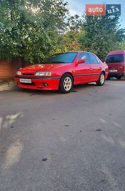 Nissan Primera  1991