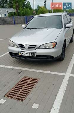 Nissan Primera  2000