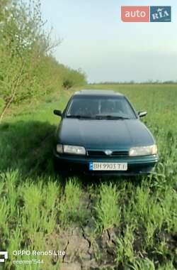 Nissan Primera  1994