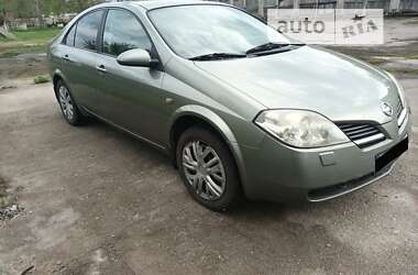 Nissan Primera  2005