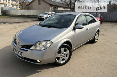 Nissan Primera  2003