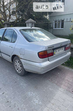 Nissan Primera  1999