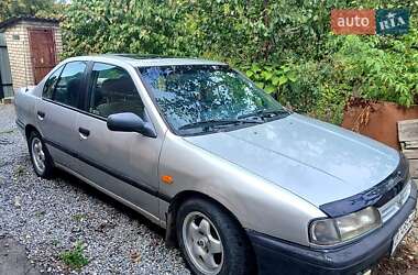 Nissan Primera  1991