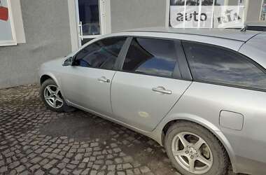 Nissan Primera  2002