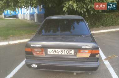Nissan Primera 1990