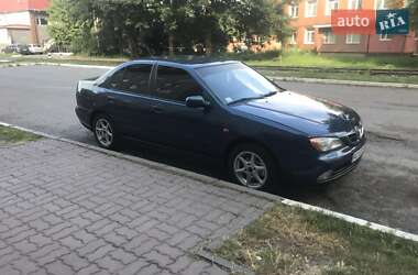 Nissan Primera  2000