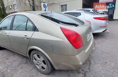 Nissan Primera 2004
