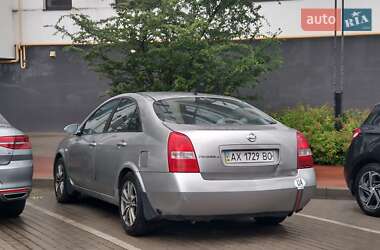 Nissan Primera  2003