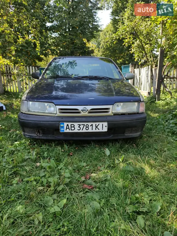 Nissan Primera 1992
