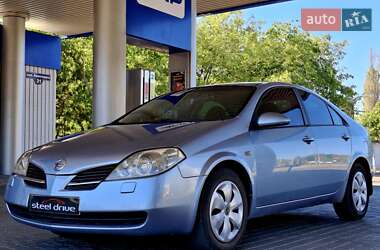 Nissan Primera  2006