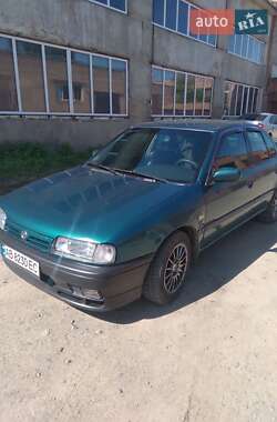 Nissan Primera  1995
