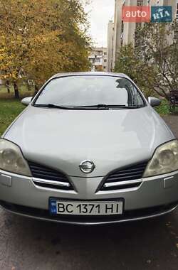 Nissan Primera  2004