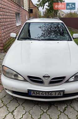 Nissan Primera  2000