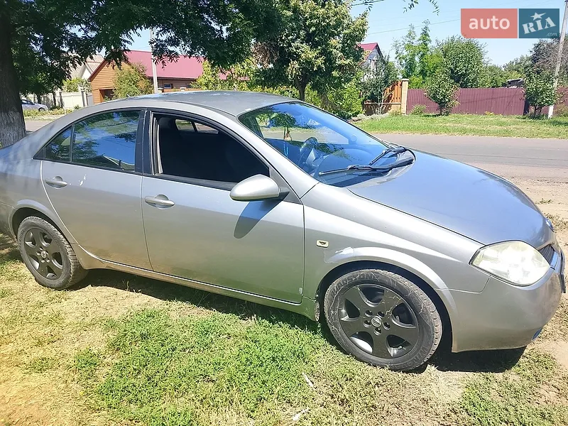 Nissan Primera 2003