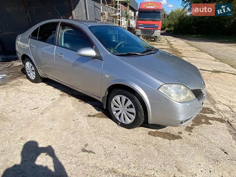 Nissan Primera 2003