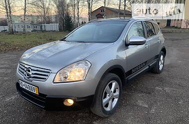 Nissan Qashqai+2  2009