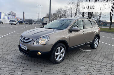 Nissan Qashqai+2  2009