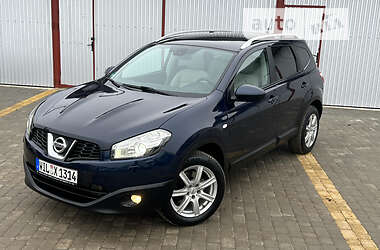 Nissan Qashqai+2  2010