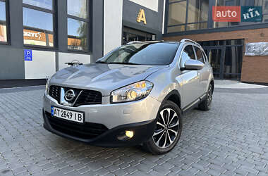 Nissan Qashqai+2  2011