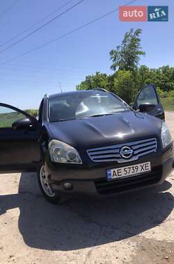 Nissan Qashqai+2  2009