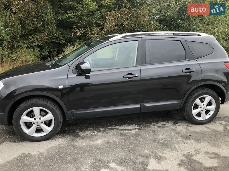 Nissan Qashqai+2
