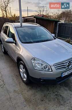 Nissan Qashqai+2  2009