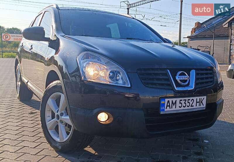 Nissan Qashqai+2