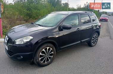 Nissan Qashqai+2 2012