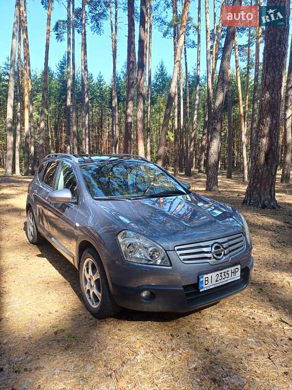 Nissan Qashqai+2