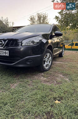 Nissan Qashqai+2 2011