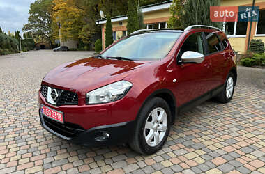 Nissan Qashqai+2  2011