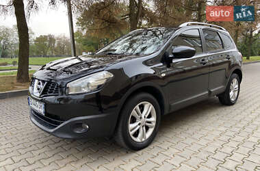 Nissan Qashqai+2 2013