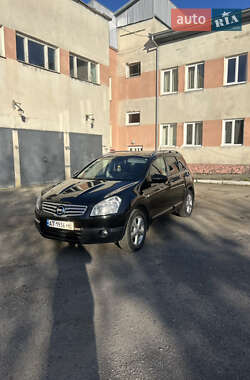 Nissan Qashqai+2 2008