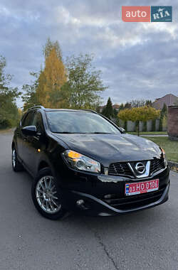 Nissan Qashqai+2  2011
