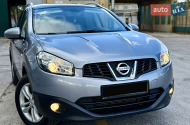Nissan Qashqai+2 2012