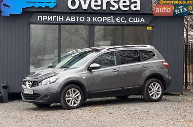 Nissan Qashqai+2 2011