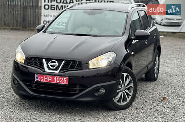 Nissan Qashqai+2  2012
